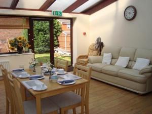 The Restaurant at Oak House BB