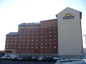 The Bedrooms at Days Hotel Belfast City Centre