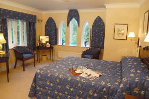 The Bedrooms at Glen-Yr-Afon House Hotel
