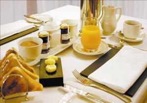The Restaurant at Glen-Yr-Afon House Hotel