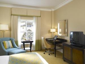 The Bedrooms at Bristol Marriott Royal Hotel