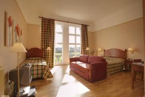 The Bedrooms at Duke Of Cornwall Hotel