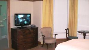 The Bedrooms at Arlington House Hotel
