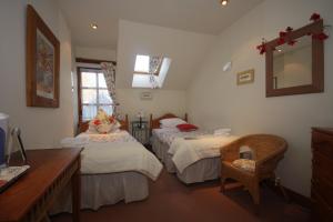 The Bedrooms at Oak Tree Inn