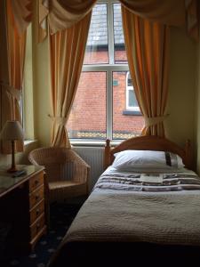 The Bedrooms at Ascott Hotel - Guest House