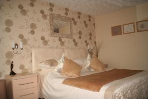 The Bedrooms at Estuary Lodge