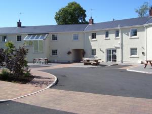 The Bedrooms at Ballycanal Manor BandB and Self Catering Cottages