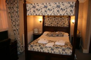 The Bedrooms at Glenburn Hotel and Restaurant in Windermere