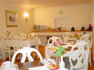 The Bedrooms at Lingwood Lodge