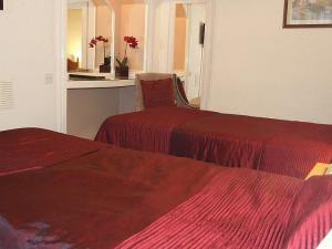 The Bedrooms at The Garden House Hotel