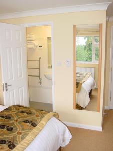 The Bedrooms at Lingwood Lodge