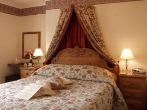 The Bedrooms at Bronte Guest House