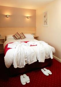 The Bedrooms at The Valley Hotel