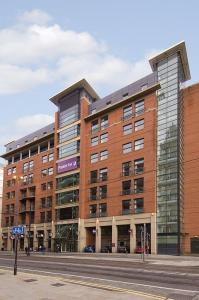The Bedrooms at Premier Inn Manchester City Centre (GMEX)