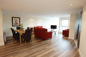 The Bedrooms at Woodlands Manor Apartments