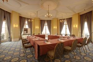 The Bedrooms at Duke Of Cornwall Hotel