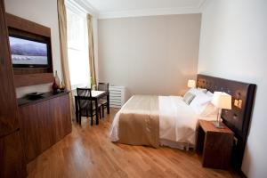 The Bedrooms at Presidential Kensington