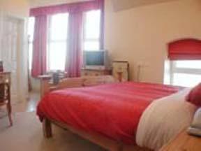 The Bedrooms at Albany Lodge