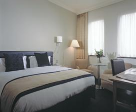 The Bedrooms at Stratford Manor - QHotels