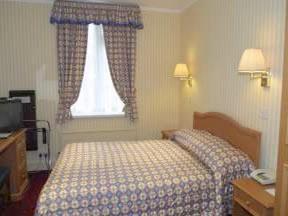 The Bedrooms at Langstone Cliff Hotel
