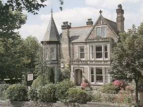 The Bedrooms at Ascot House Hotel