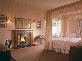 The Bedrooms at Ascot House Hotel
