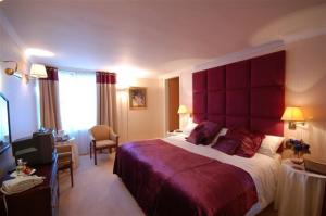 The Bedrooms at Kildonan Lodge Hotel