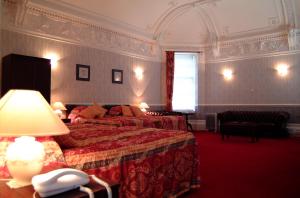 The Bedrooms at Embassy Apartments