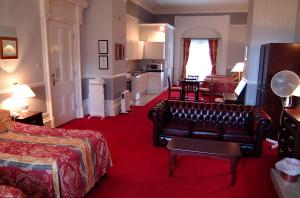 The Bedrooms at Embassy Apartments