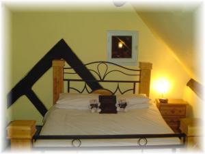 The Bedrooms at The Mug House Inn