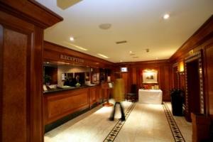 The Bedrooms at Best Western Merrion Hotel