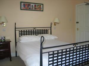 The Bedrooms at The Bridge Of Lochay Hotel