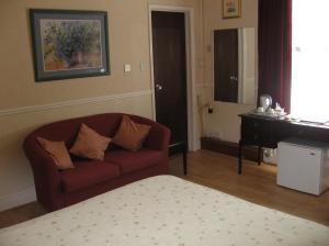The Bedrooms at Oaklands House