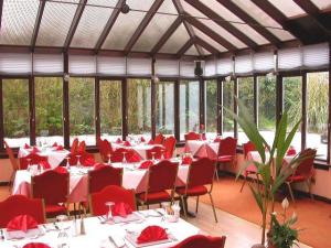 The Restaurant at Torrs Warren Country House Hotel