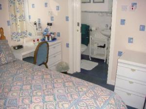 The Bedrooms at Torrs Warren Country House Hotel