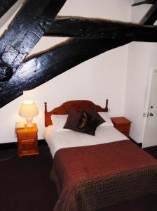 The Bedrooms at Crown Hotel Brackley