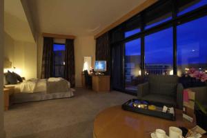 The Bedrooms at Radisson SAS Hotel Belfast