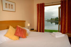 The Bedrooms at The Isles Of Glencoe Hotel