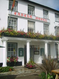 Castle Hotel