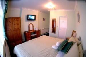 The Bedrooms at Rosscourt Hotel - Guest House