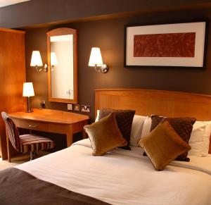 The Bedrooms at Menzies Strathallan Birmingham