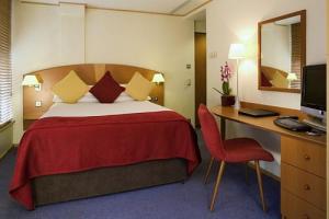 The Bedrooms at Mercure London Bankside