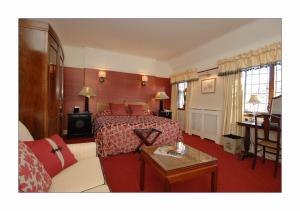 The Bedrooms at The Montagu Arms