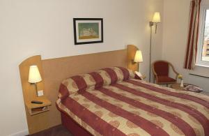 The Bedrooms at Days Hotel Belfast City Centre