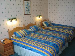 The Bedrooms at Glendower Hotel - BandB