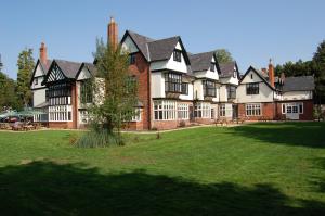 The Bedrooms at Woodhall Spa Hotel
