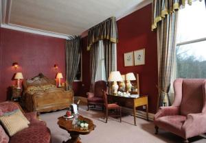 The Bedrooms at Newton Hotel