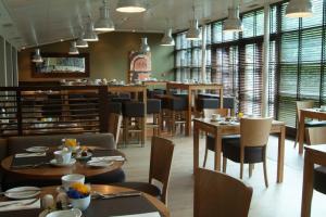 The Restaurant at De Vere Venues Denham Grove (Formerly Durdent Court)