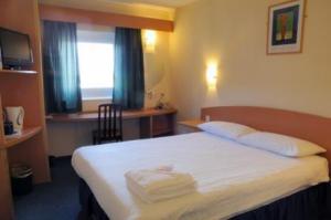 The Bedrooms at Custom House Hotel