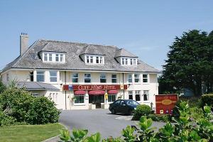 The Bedrooms at Cliff Head Hotel